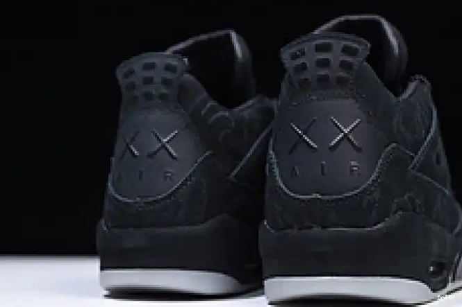 Bmlin kaws Jordan 930155 4 Nike Air retro black 001 0607